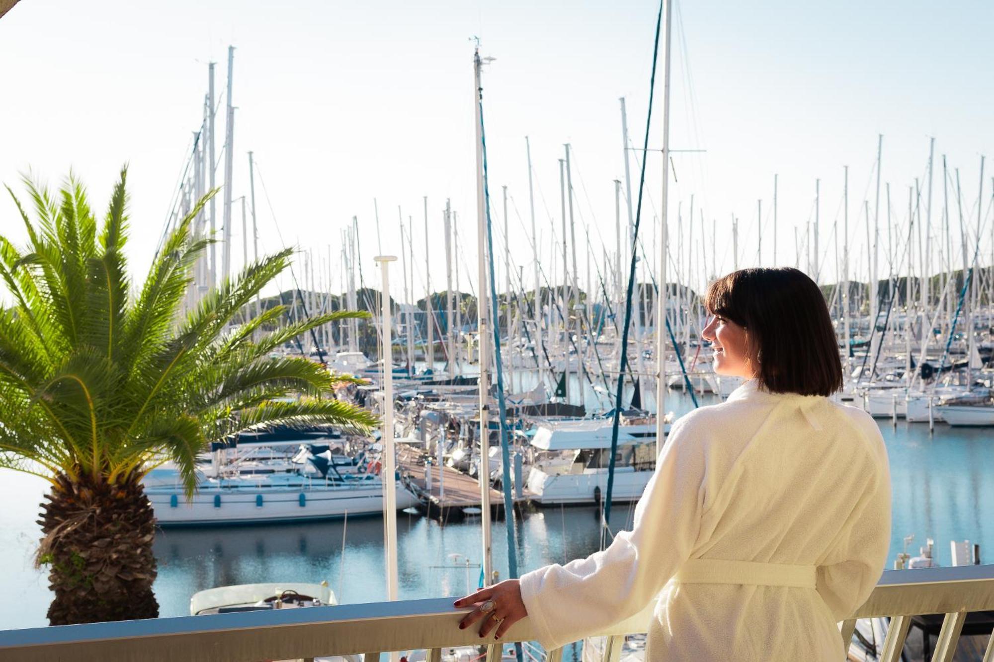Amourette A Port Camargue لو غراو دو روا المظهر الخارجي الصورة